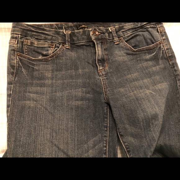 Capris - Picture 2 of 5